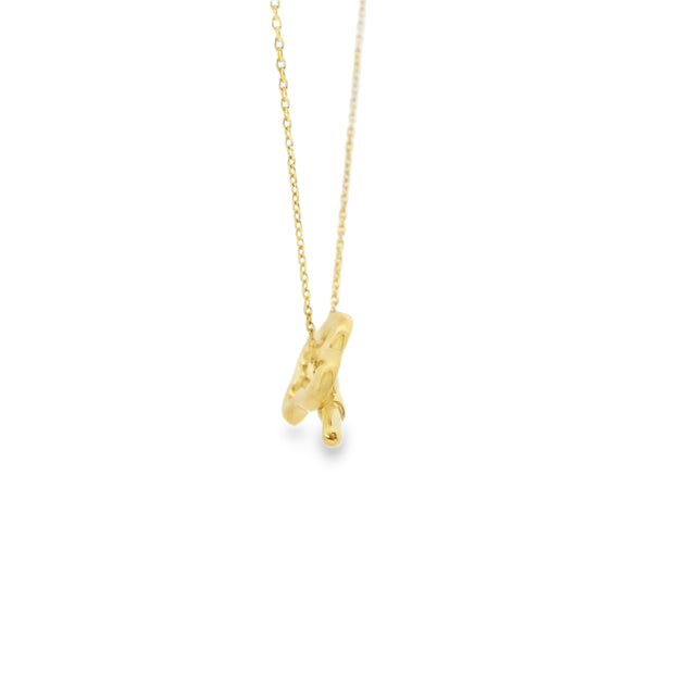 Clover Pendant with Toggle Closure