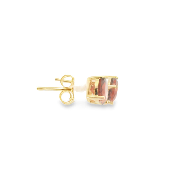Garnet Solitaires