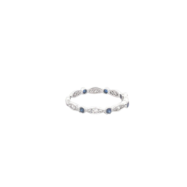 18 Karat White Gold Diamond Sapphire Ring