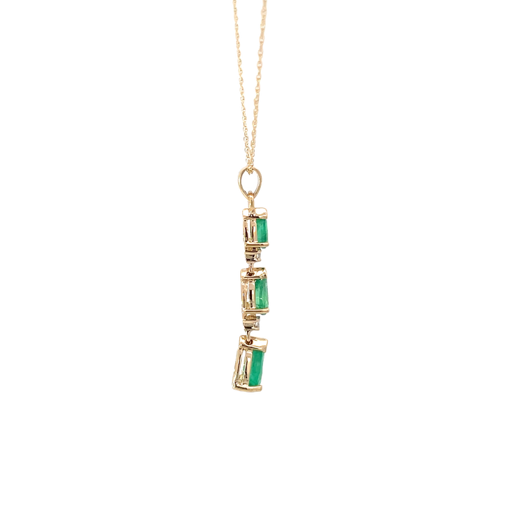 Emerald Diamond Dangle Pendant Necklace