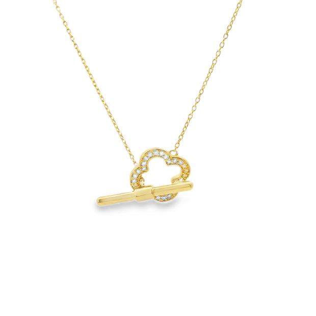 Clover Pendant with Toggle Closure