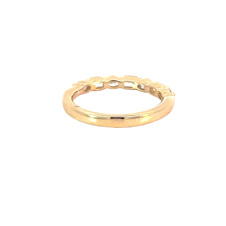Yellow Gold Alternating Diamond Band