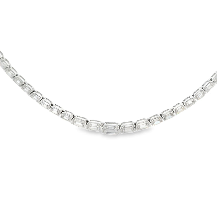 Graduated Tennis Necklace