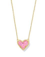 Kendra Scott Ari Heart Short Pendant Necklace