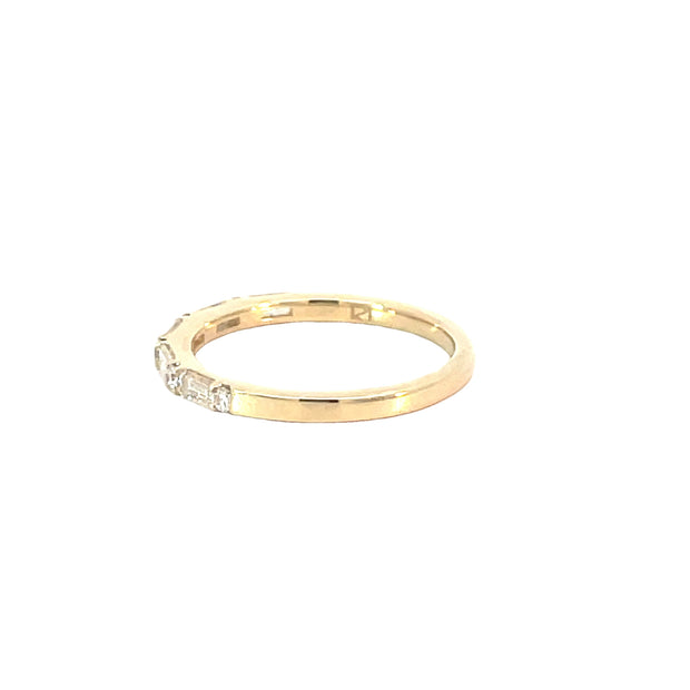 Yellow Gold Alternating Diamond Band