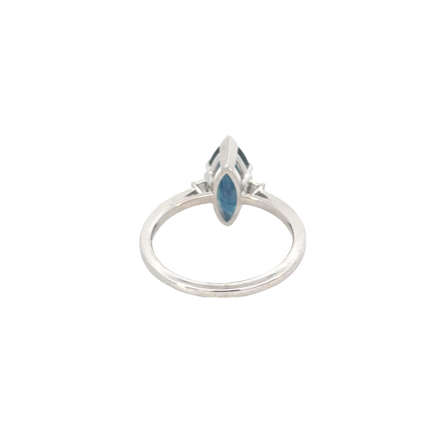 Diamonds Ring