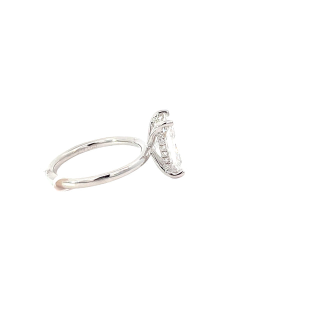 Lab Grown Radiant Diamond Engagement Ring