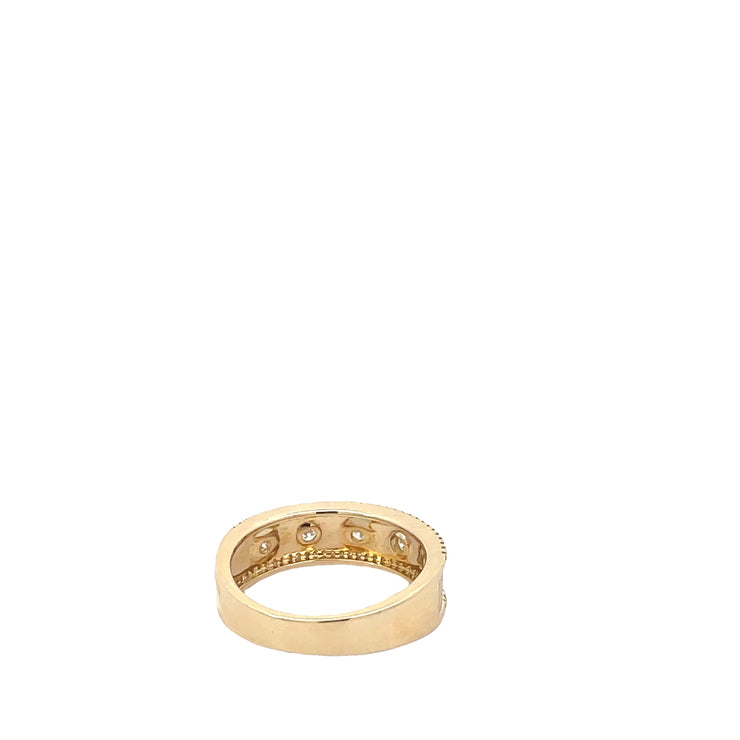Diamonds Ring