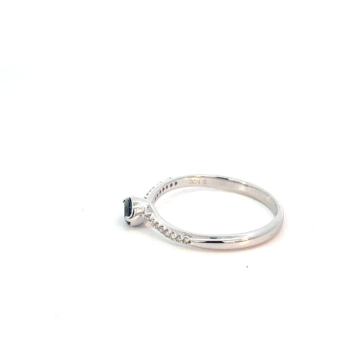 Sapphire Ring