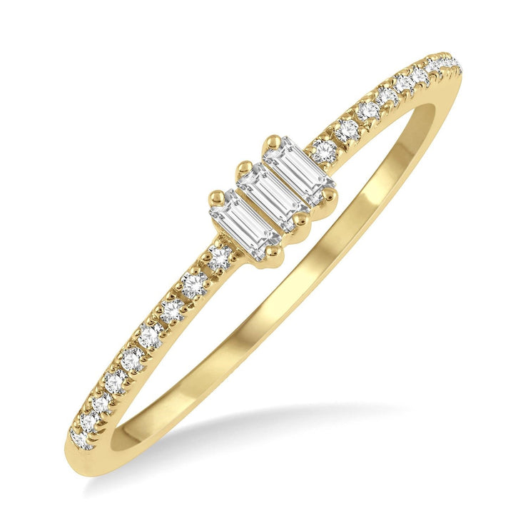 10 Karat Yellow Gold Diamond Ring