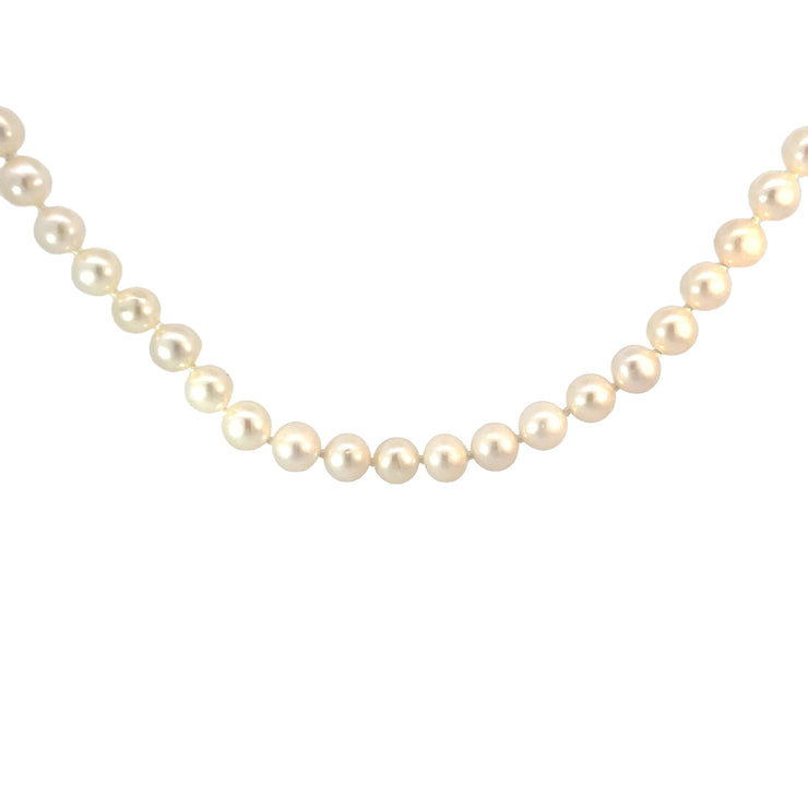 Single Strand Pearl Necklace