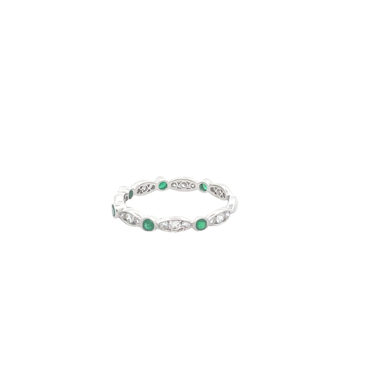 18 Karat White Gold Diamond and Emerald Ring
