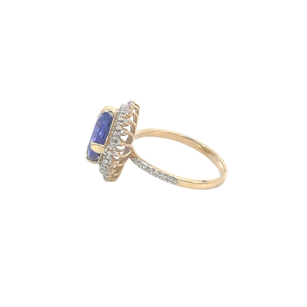 Yellow Gold Tanzanite Diamond Ring