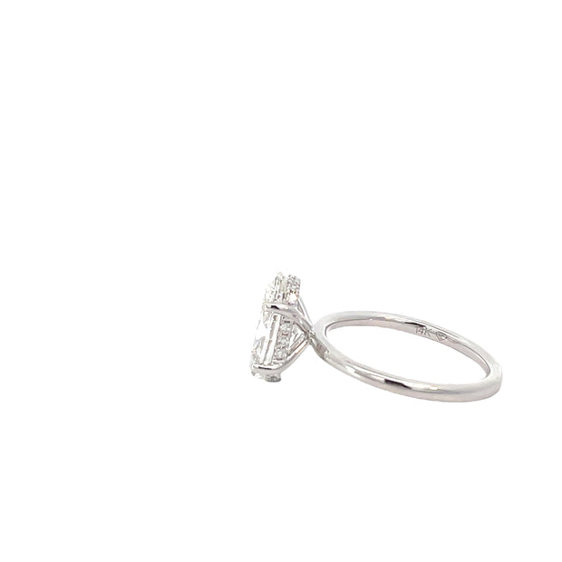 Lab Grown Diamond Engagement Ring