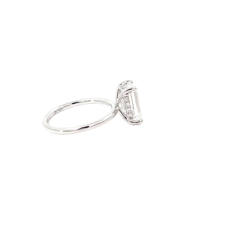 Lab Grown Diamond Engagement Ring