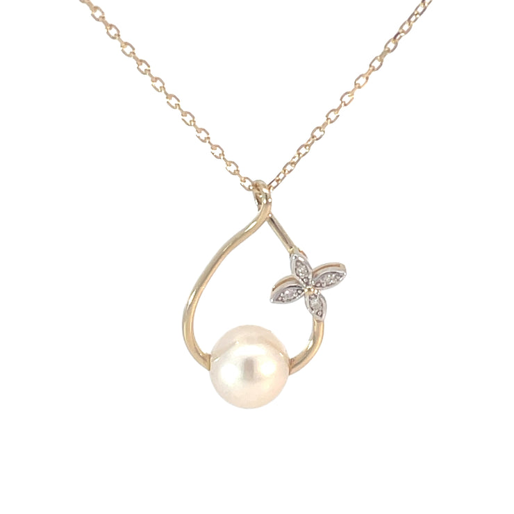 Pearl Pendant