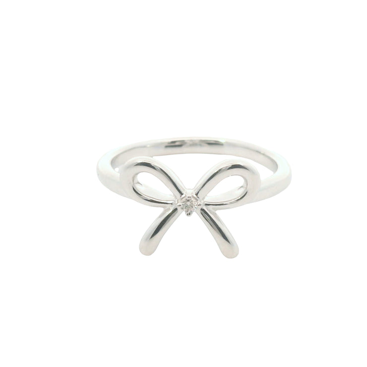 Bow Ring with Center Diamond