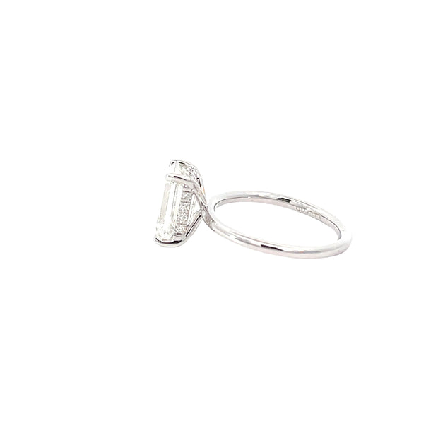 Lab Grown Diamond Engagement Ring